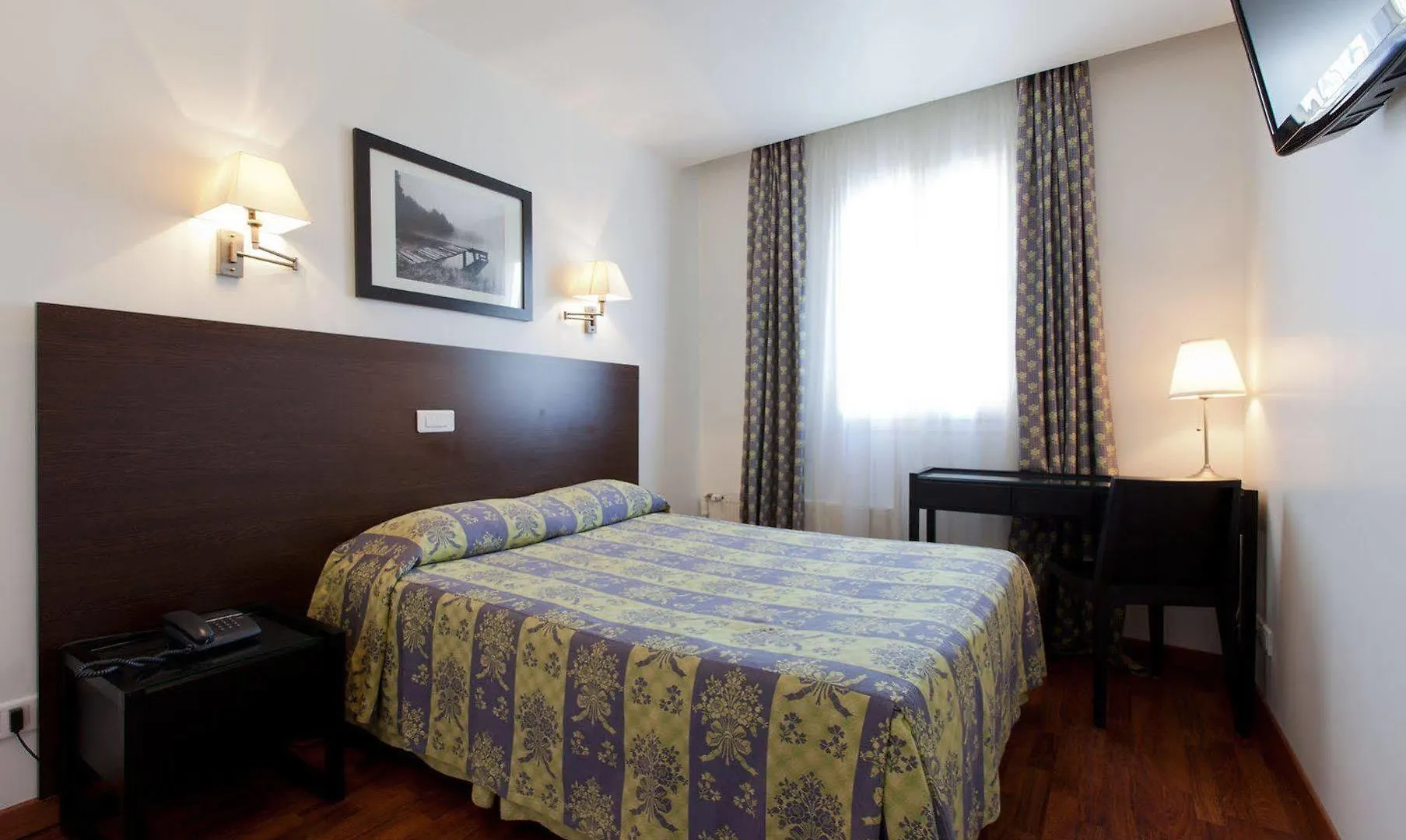 Cosmotel Ξενοδοχείο 3*