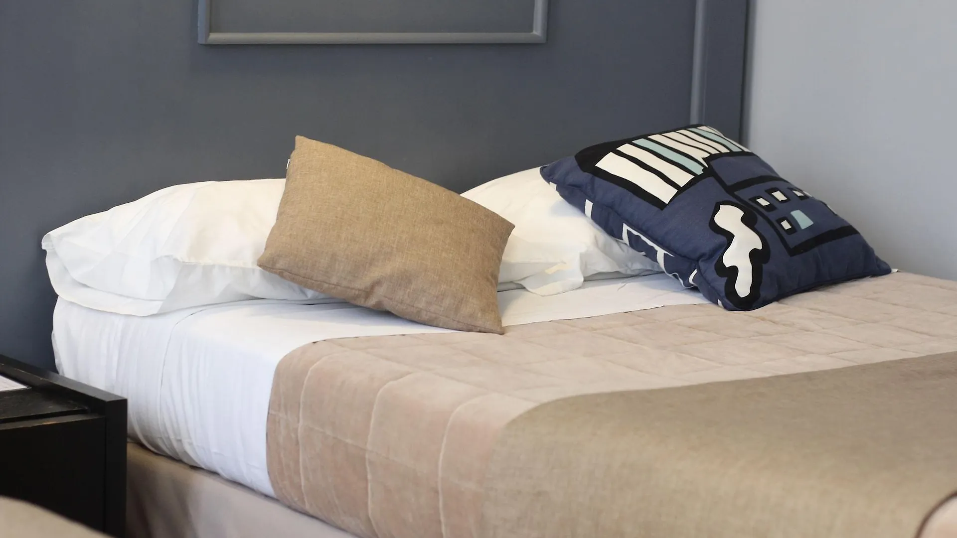 Hotel Cosmotel 3*