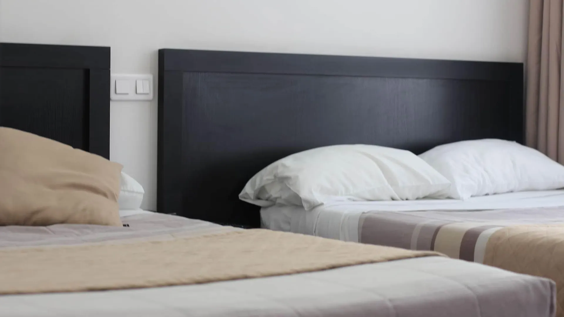 Cosmotel 3* Paris