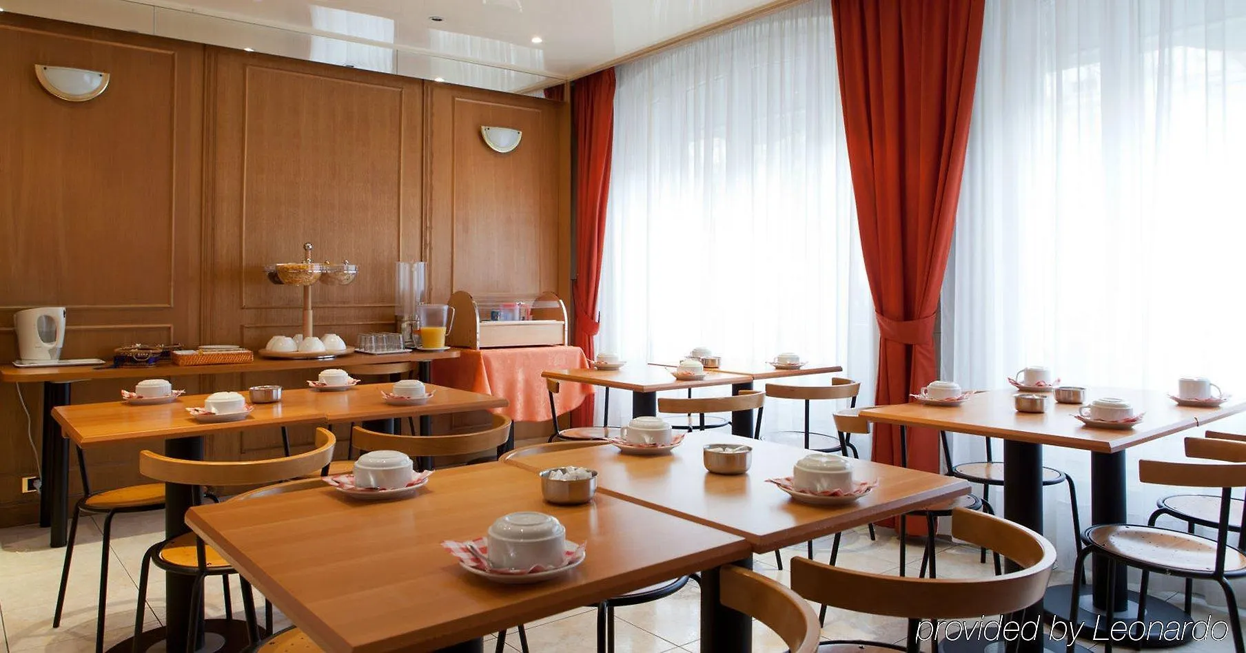 Hotel Cosmotel Paříž