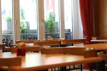 Hotel Cosmotel Paříž