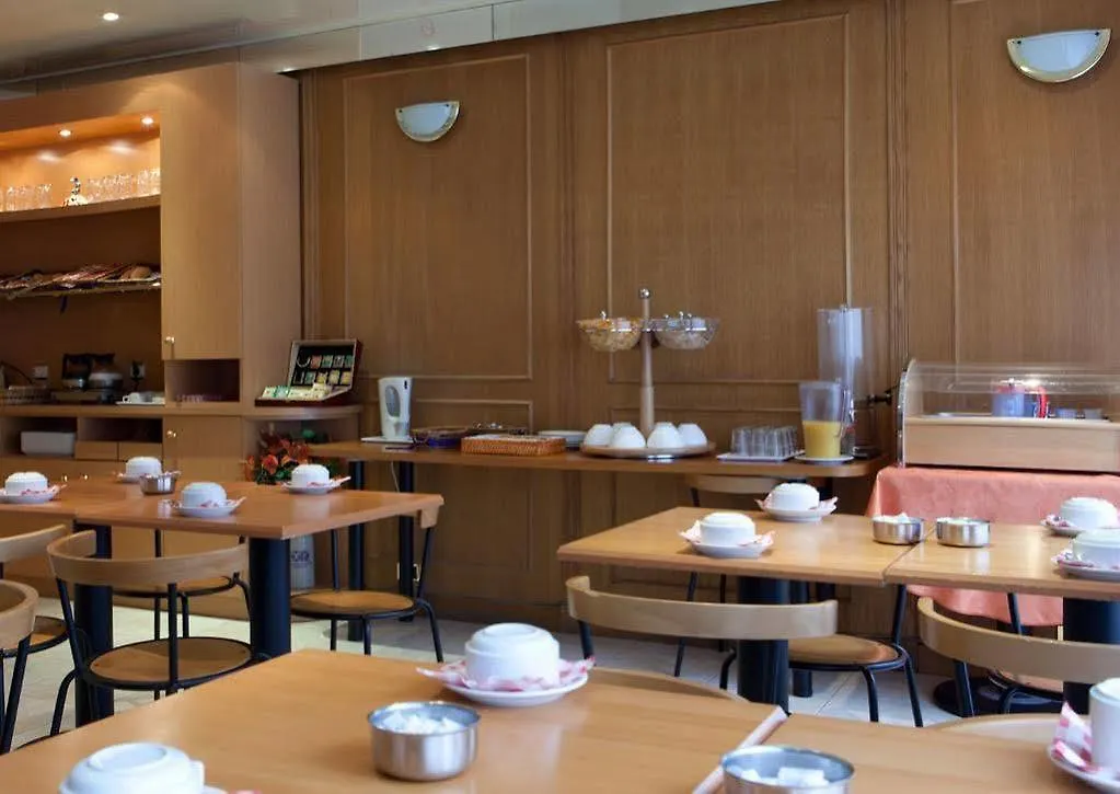 Cosmotel Hotel Paříž